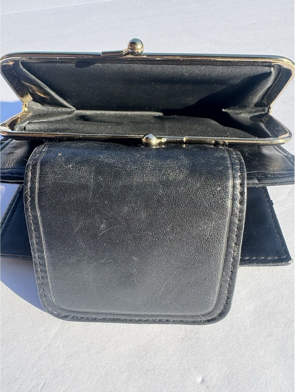 Buxton Women's Leather Wallet Coin Purse Bill Fold Card Holder Black
